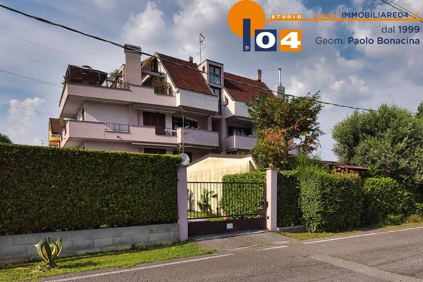 appartamento in vendita a Cesano Maderno in zona Villaggio Snia