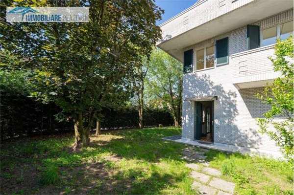 casa indipendente in vendita a Cesano Maderno