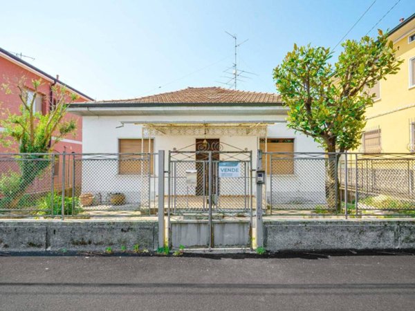 casa indipendente in vendita a Cesano Maderno