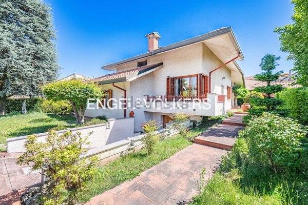 casa indipendente in vendita a Cesano Maderno