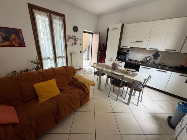 appartamento in vendita a Cesano Maderno in zona Binzago