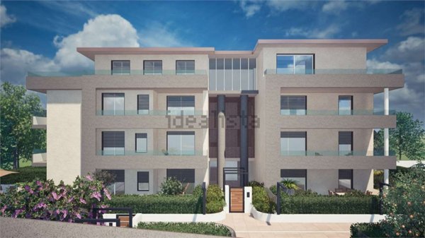 appartamento in vendita a Cesano Maderno in zona Cassina Savina