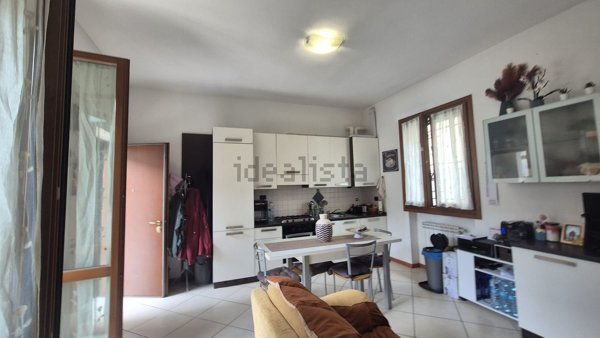 appartamento in vendita a Cesano Maderno in zona Binzago