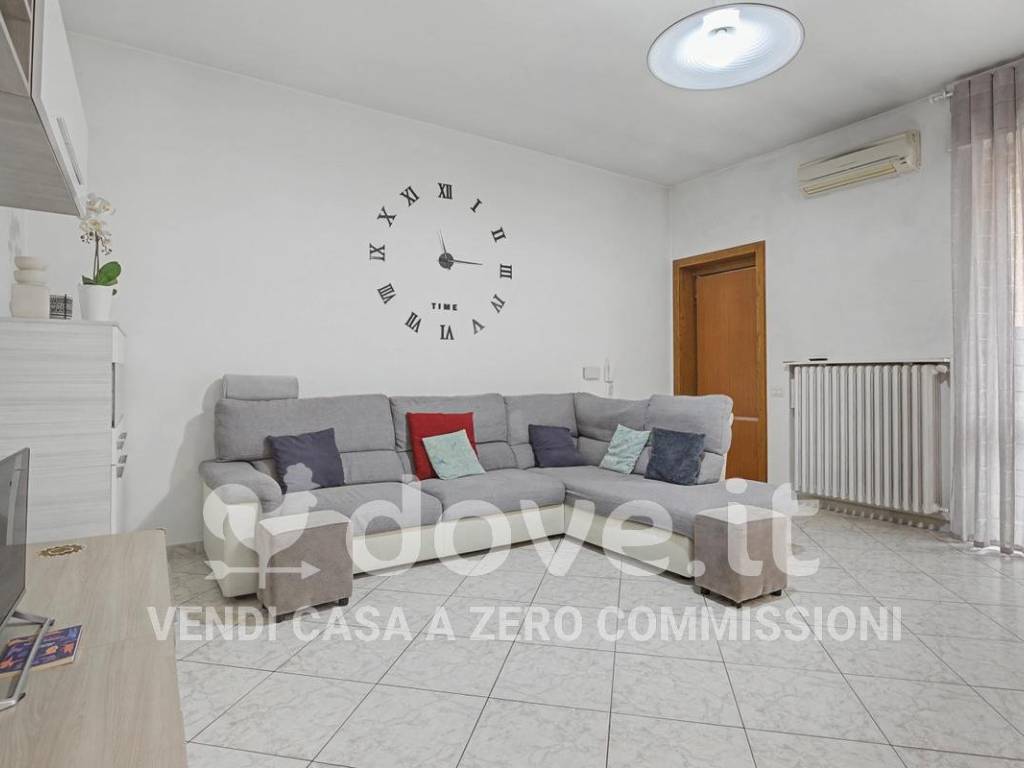 appartamento in vendita a Cesano Maderno in zona Cassina Savina