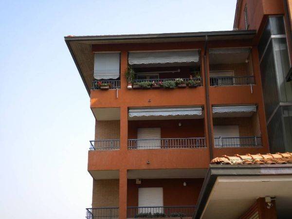 appartamento in vendita a Cesano Maderno in zona Binzago