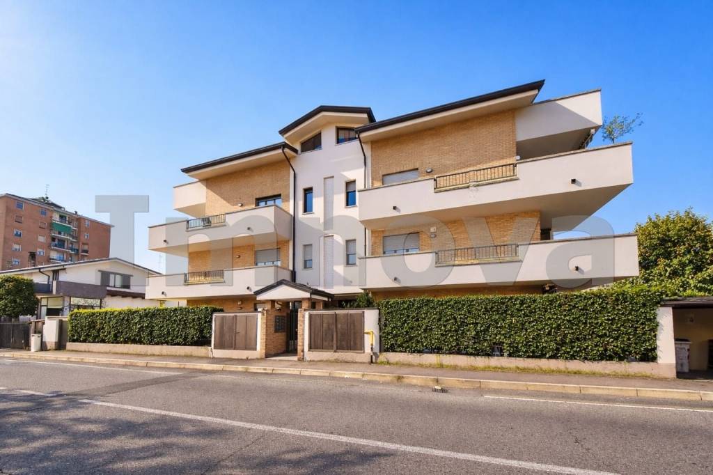 appartamento in vendita a Cesano Maderno in zona Cassina Savina