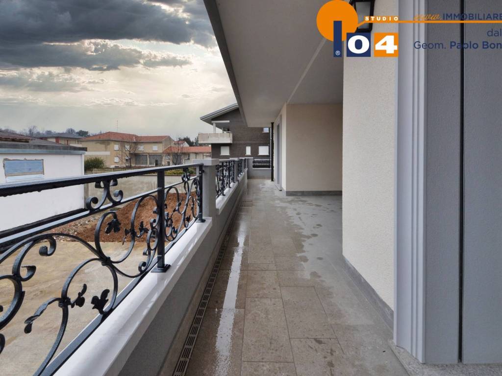 appartamento in vendita a Cesano Maderno in zona Binzago
