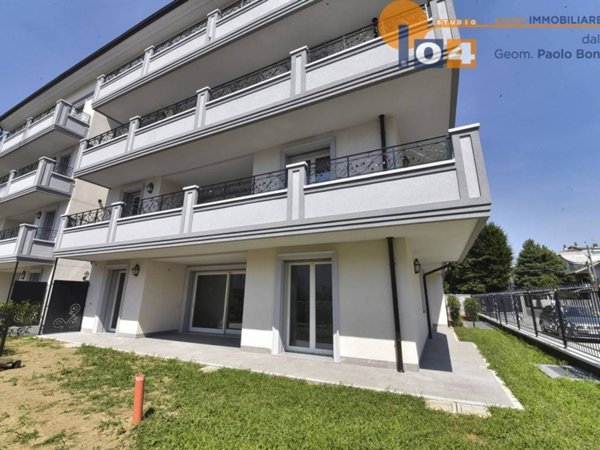 appartamento in vendita a Cesano Maderno in zona Binzago