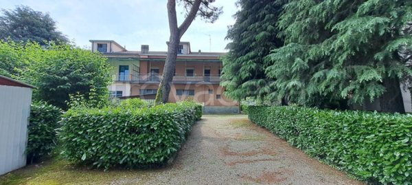 appartamento in vendita a Cesano Maderno in zona Binzago