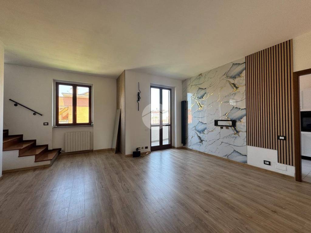 appartamento in vendita a Cesano Maderno in zona Cassina Savina