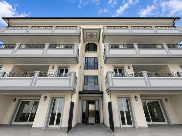appartamento in vendita a Cesano Maderno in zona Cassina Savina