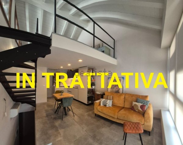 appartamento in vendita a Cesano Maderno in zona Binzago