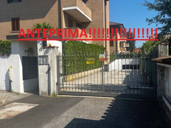 appartamento in vendita a Cesano Maderno in zona Cassina Savina