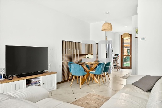 casa indipendente in vendita a Cesano Maderno in zona Cassina Savina