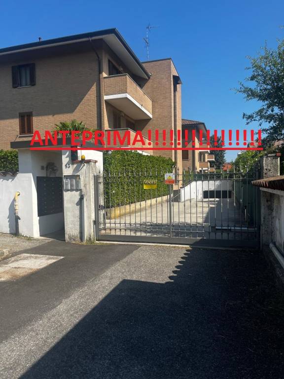 appartamento in vendita a Cesano Maderno in zona Cassina Savina