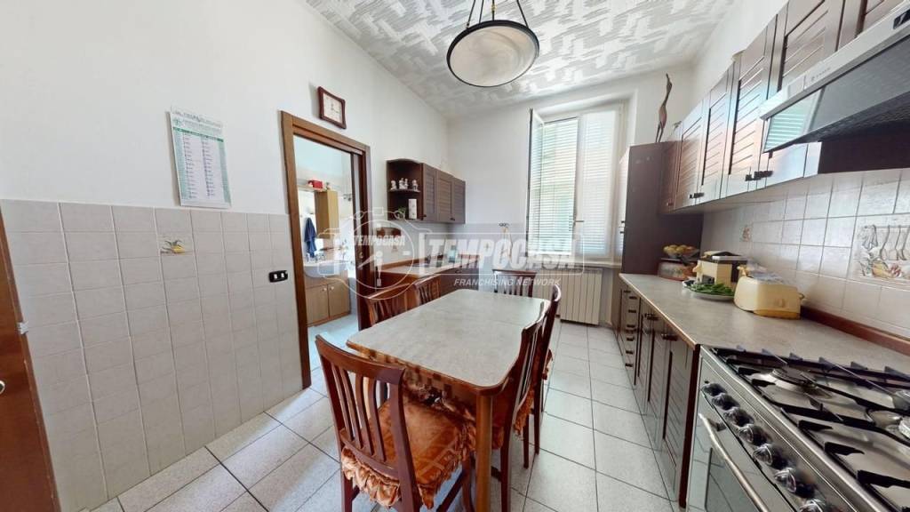 appartamento in vendita a Cesano Maderno in zona Cassina Savina