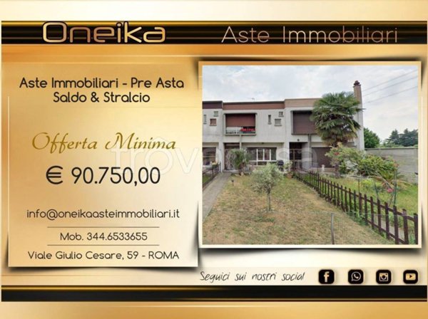 casa indipendente in vendita a Cesano Maderno in zona Cassina Savina