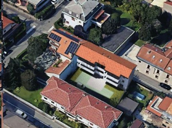 appartamento in vendita a Cesano Maderno in zona Binzago