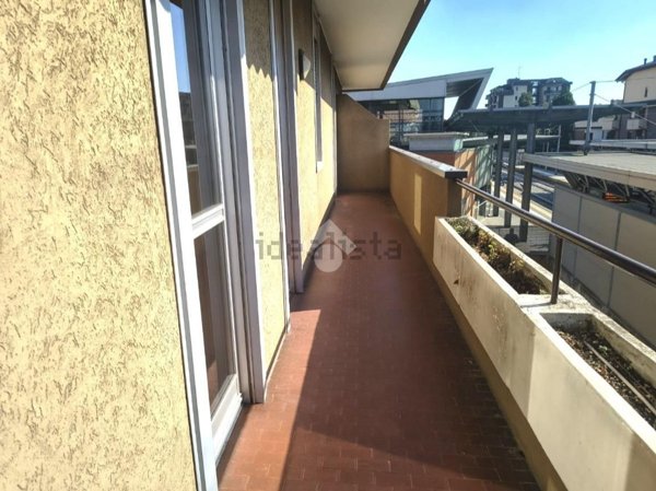 appartamento in vendita a Cesano Maderno in zona Binzago