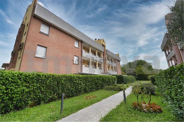 appartamento in vendita a Cesano Maderno in zona Cassina Savina