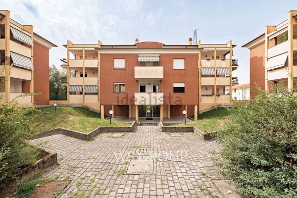 appartamento in vendita a Cesano Maderno in zona Cassina Savina