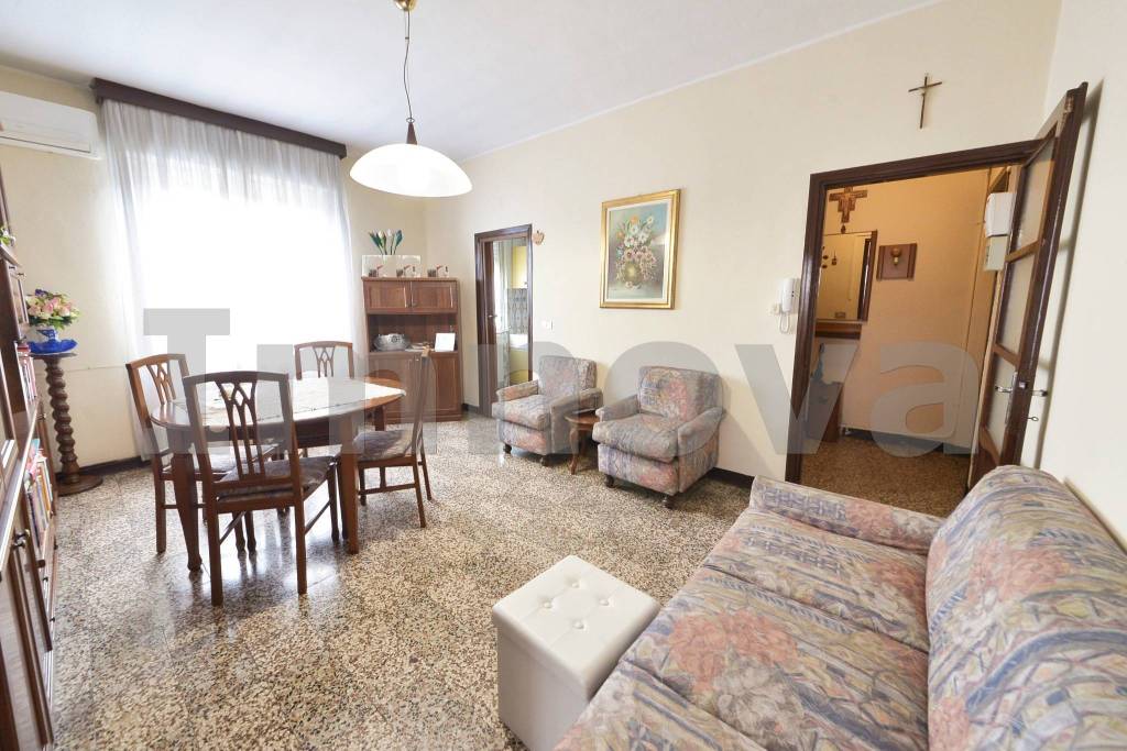 appartamento in vendita a Cesano Maderno in zona Cassina Savina