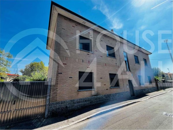 appartamento in vendita a Cesano Maderno in zona Cassina Savina