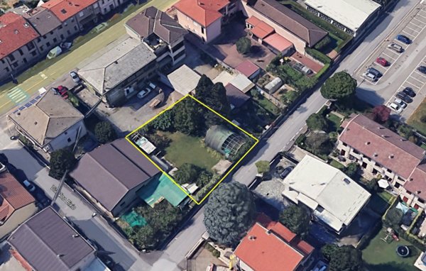 terreno agricolo in vendita a Cesano Maderno in zona Cassina Savina