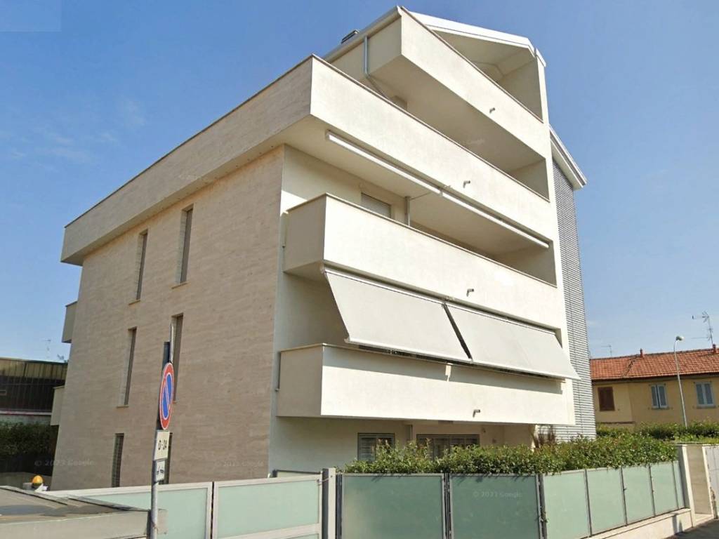 appartamento in vendita a Cesano Maderno in zona Binzago