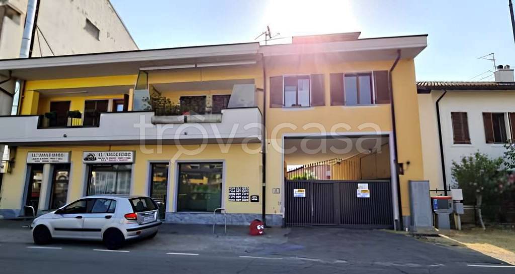appartamento in vendita a Cesano Maderno in zona Cassina Savina