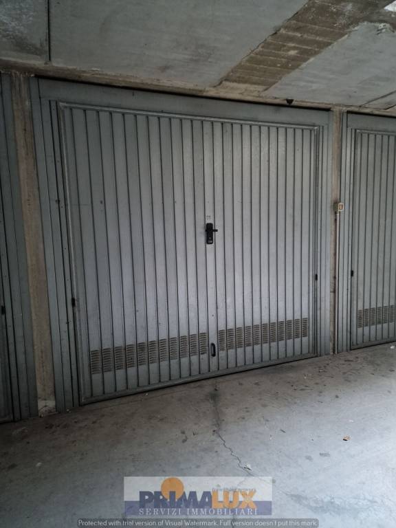 box auto in vendita a Cesano Maderno in zona Binzago