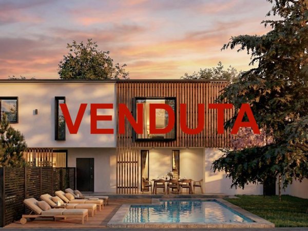 casa indipendente in vendita a Cesano Maderno in zona Binzago