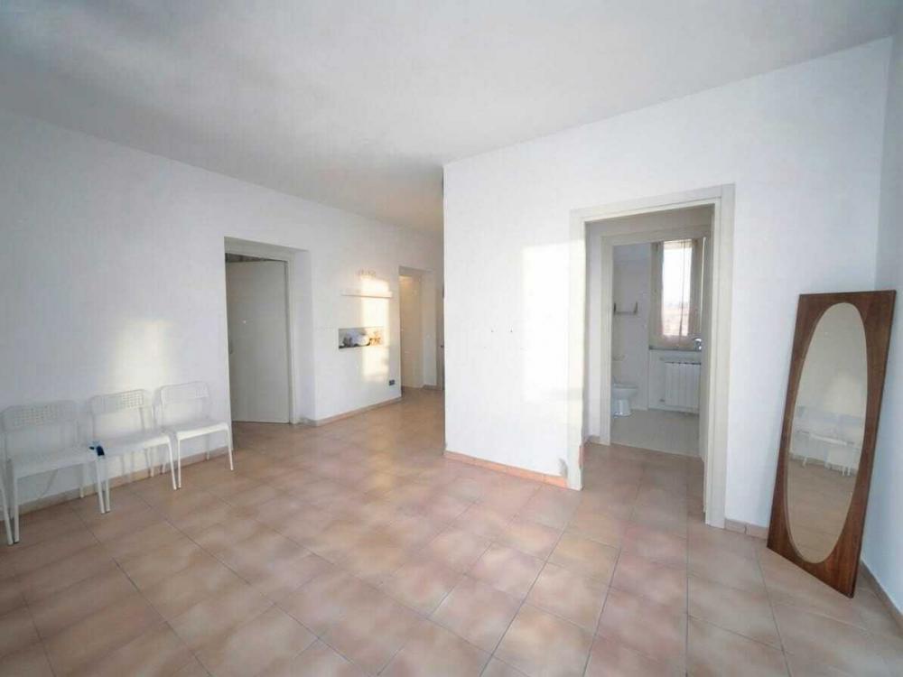 appartamento in vendita a Cesano Maderno in zona Cassina Savina