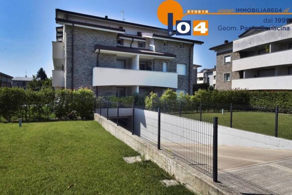 appartamento in vendita a Cesano Maderno in zona Cassina Savina