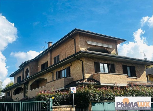 appartamento in vendita a Cesano Maderno in zona Cassina Savina