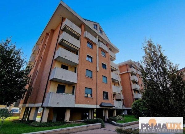 appartamento in vendita a Cesano Maderno in zona Cassina Savina