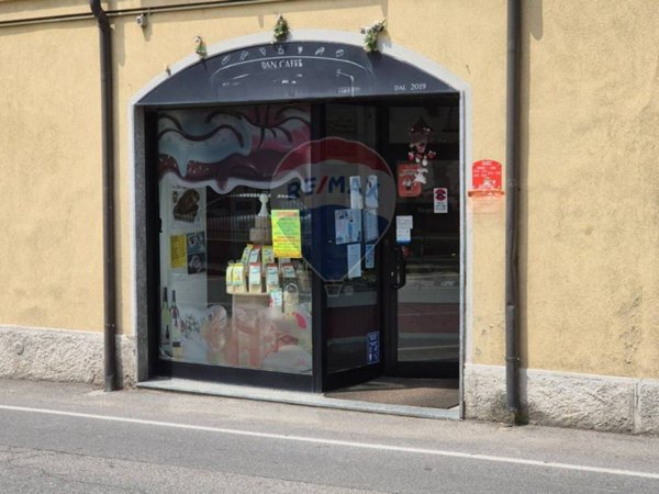 negozio in vendita a Cogliate