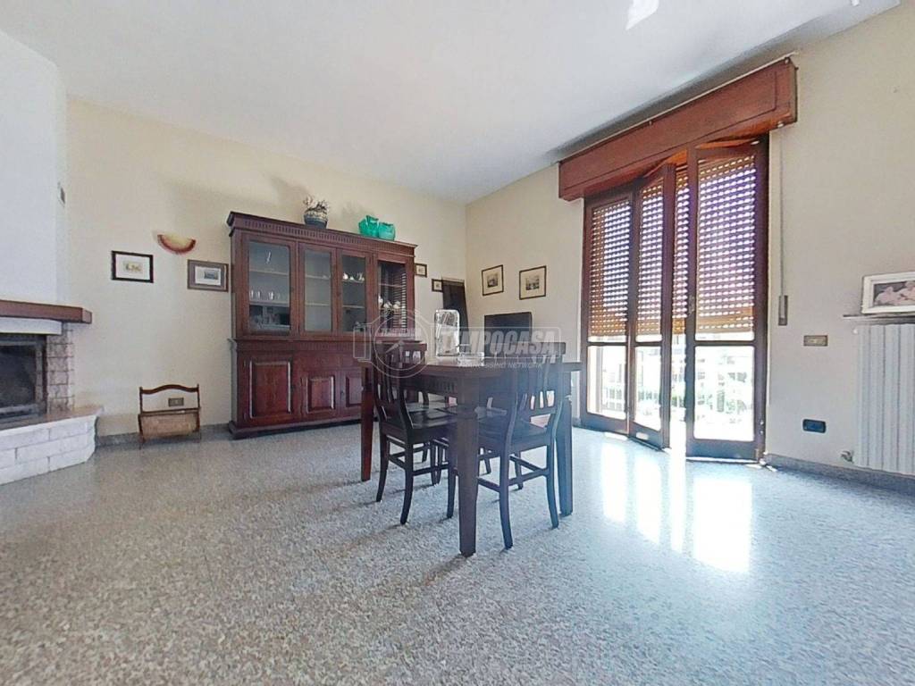 appartamento in vendita a Cogliate