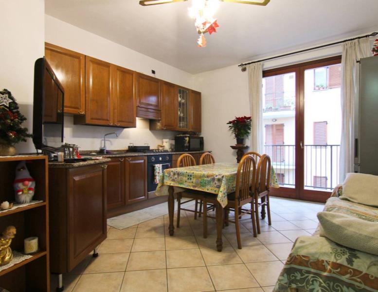 appartamento in vendita a Cogliate