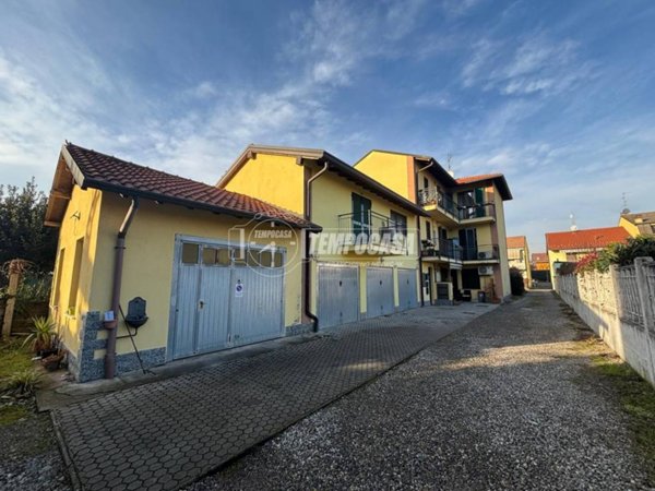 appartamento in vendita a Cogliate