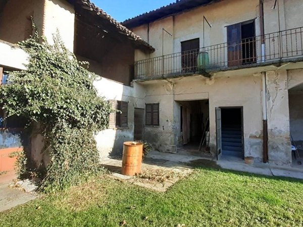 casa indipendente in vendita a Cogliate