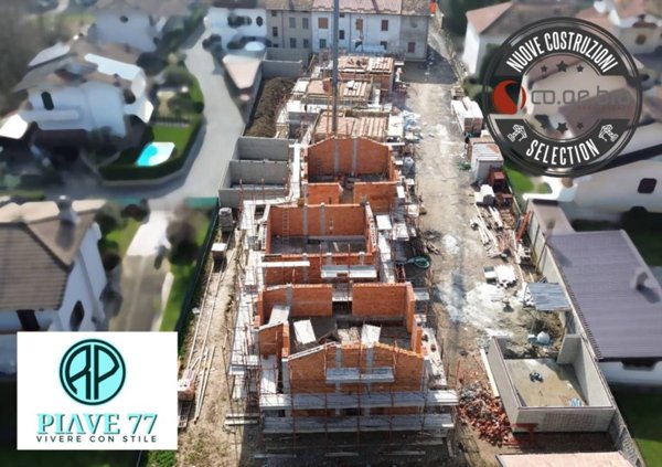 casa indipendente in vendita a Cogliate