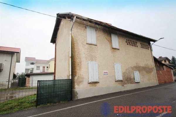 casa indipendente in vendita a Cogliate