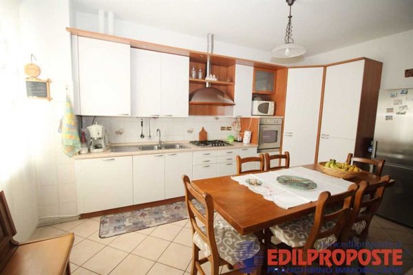 appartamento in vendita a Cogliate