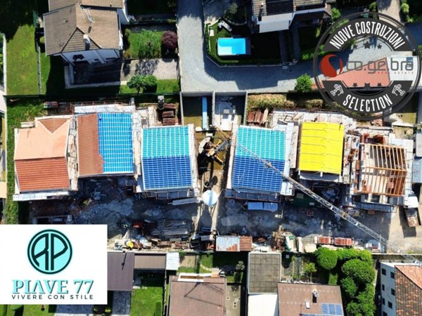 casa indipendente in vendita a Cogliate