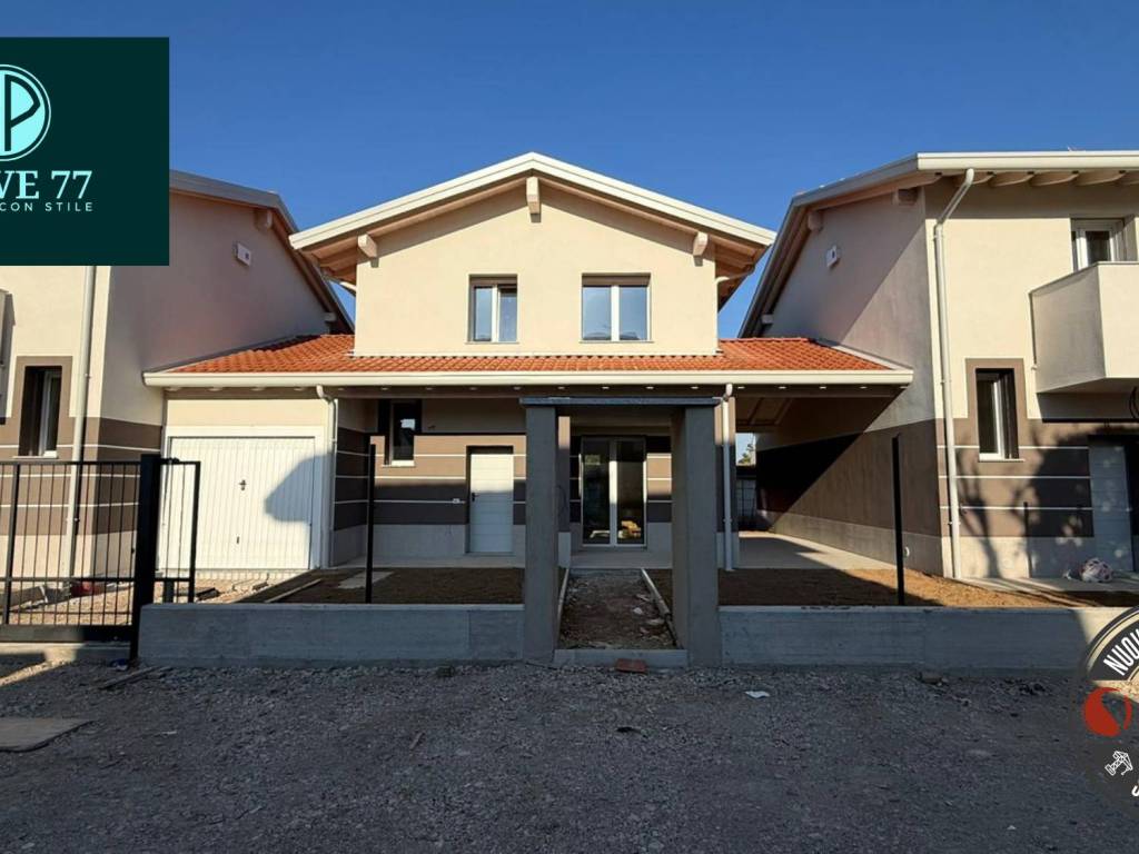 casa indipendente in vendita a Cogliate
