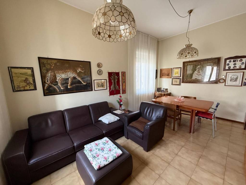 appartamento in vendita a Cogliate