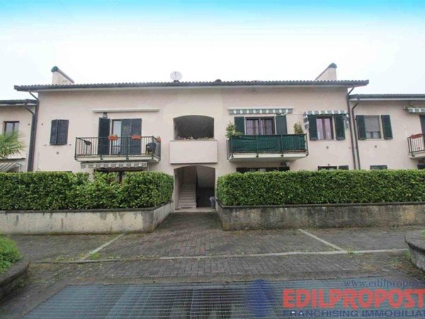 appartamento in vendita a Cogliate