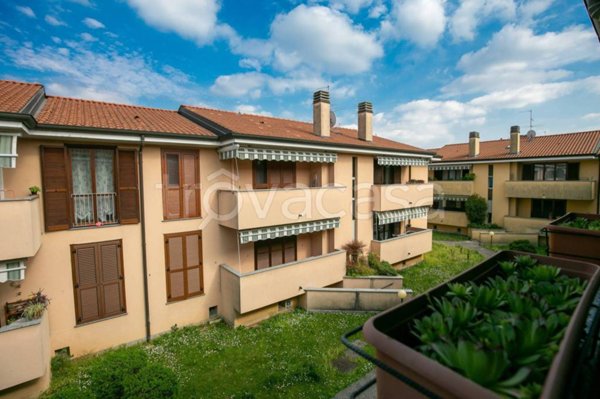 appartamento in vendita a Cogliate