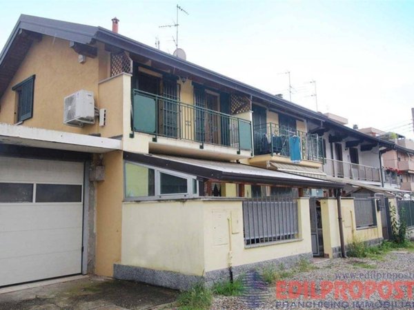 appartamento in vendita a Cogliate